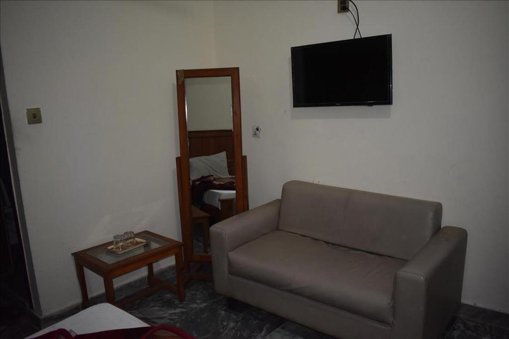 Hotel Al Hamrah Ισλαμαμπάντ Εξωτερικό φωτογραφία
